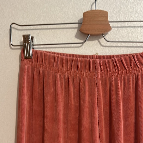 Marallis Coral Knit Stretch Pants - Picture 4 of 4